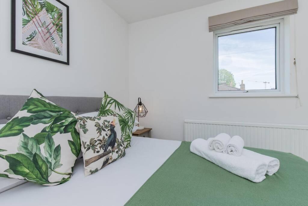 Stylish Townhouse In The Heart Of Summertown Oxford Eksteriør bilde